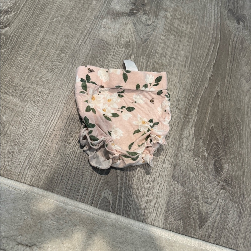 Pink and White Floral Ruffle Bloomer - SpearmintLove 12-18m